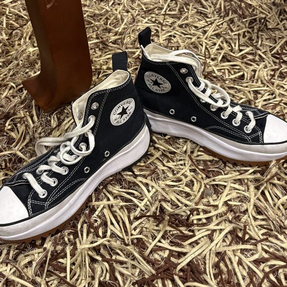 Converse Run Star Hike Platform Sneaker - Picture 1 of 4